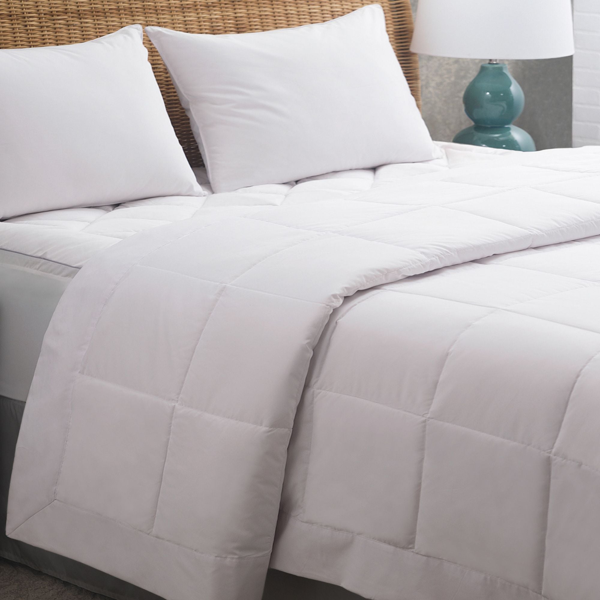 PureAssure Allergen Barrier Deluxe Blanket – DownLinens